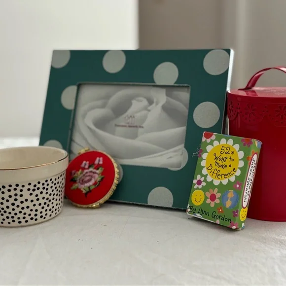 Gift bundle for birthday, Valentines Day, or anytime! - Picture 1 of 4